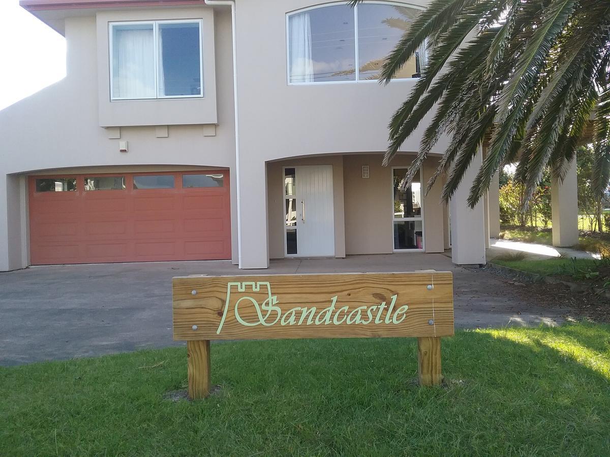 Sandcastle Bnb Ruakaka Exterior photo