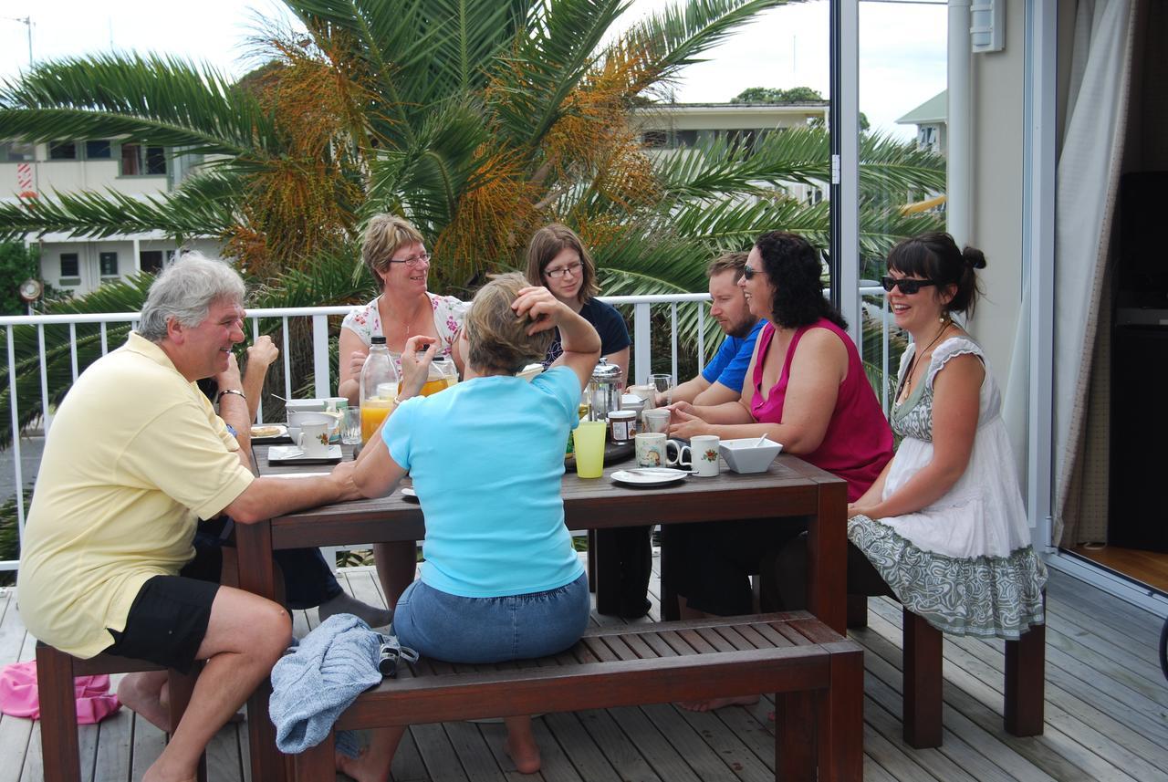 Sandcastle Bnb Ruakaka Exterior photo
